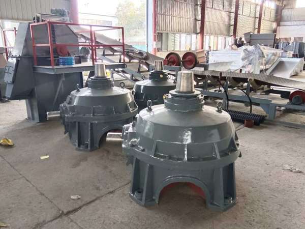 大重型圆盘污污视频在线播放青青草